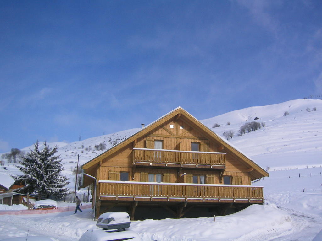 Residence Odalys Le Hameau Et Les Chalets De La Vallee D'Or Valloire Quarto foto
